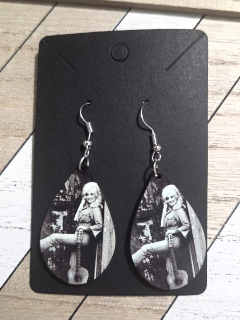 Dolly Parton Earrings: Christmas